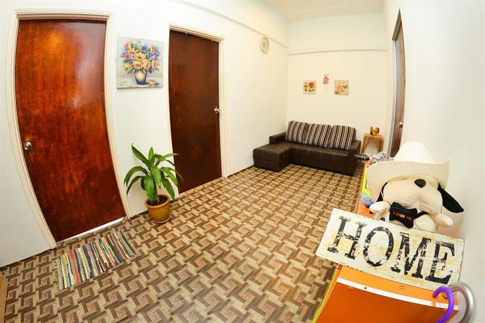 The Lucky House Cardamom Apartment Port Dickson Bagian luar foto